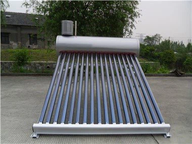 Ci sono problemi di corrosione con i geyser solari a tubi sottovuoto nelle ar...