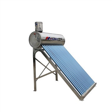 In che modo il colore del collettore solare influisce su uno scaldacqua solar...